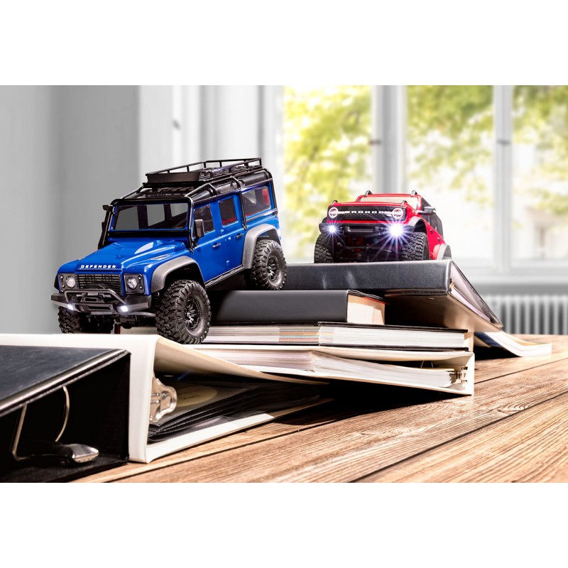 TRAXXAS BRONCO 1/18 TRX-4M Scale and Trail Crawler Ford Bronco 4WD Electric Truck with TQ NEGRO RCPROGRANADA.COM - Imagen 8