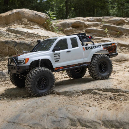 AXIAL SCX10 III BASE CAMP 1/10 4X4 ROCK CRAWLER RTR, BLANCO - Imagen 9