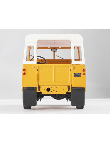 FMS 1:12 LAND ROVER SERIE II RTR AMARILLO - Imagen 16