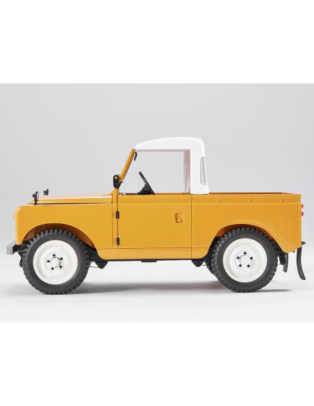 FMS 1:12 LAND ROVER SERIE II RTR AMARILLO - Imagen 7