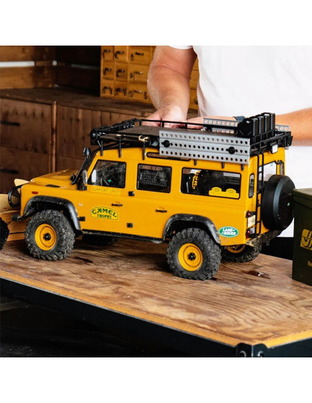 FMS Land Rover Defender 110 FCX10 Camel Edición 4x4 1/10 RTR Escobillas - Imagen 5