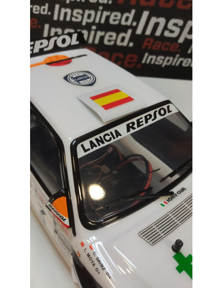 KIT DE RALLY KILLERBODY LANCIA DELTA REPSOL '93 EN CHASIS VENUS - Imagen 6