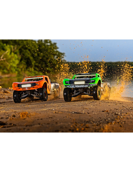 ARTICULO PACK Traxxas Unlimited Desert Racer 4WD 1/7  LED, TQi VXL-6S RTR+COMBO TRAXXAS 6S - Imagen 4